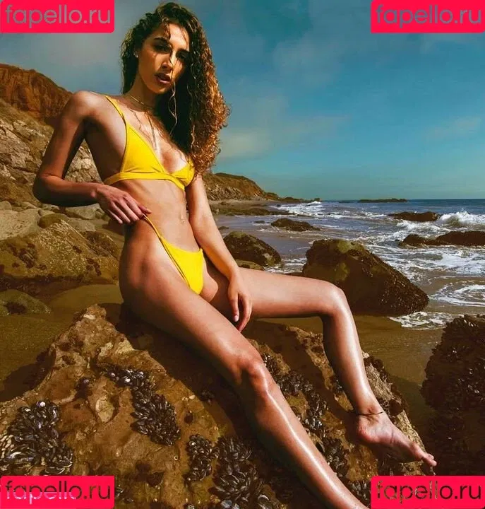 Alexia Balistreri Onlyfans Photo Gallery 