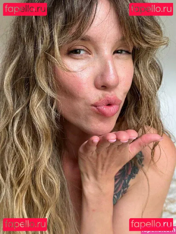 colbybea Onlyfans Photo Gallery 