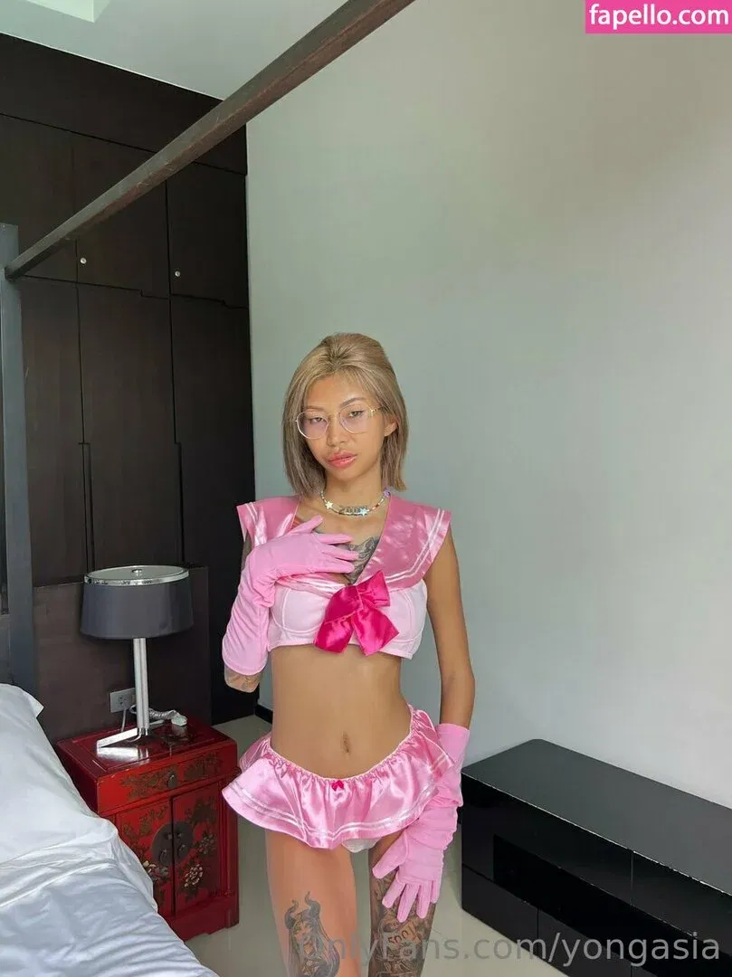 yumiko.asia Onlyfans Photo Gallery 