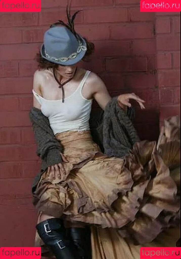 Stana Katic Onlyfans Photo Gallery 