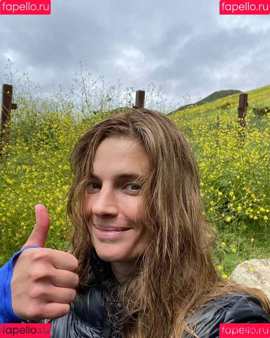 Stana Katic Onlyfans Photo Gallery 
