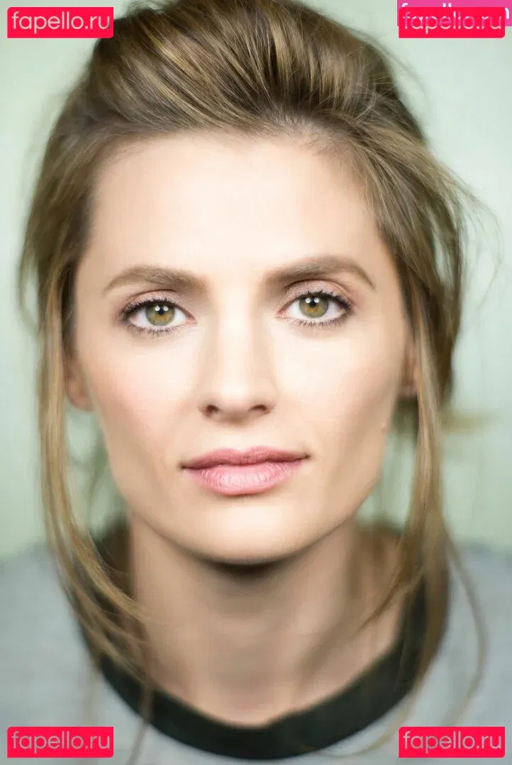 Stana Katic Onlyfans Photo Gallery 