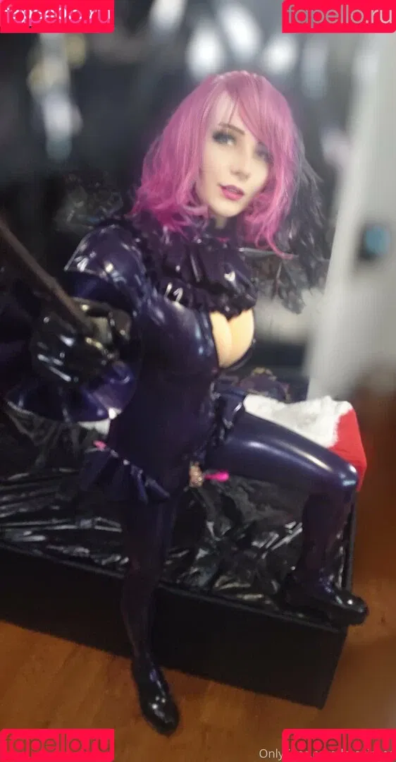 latexirime Onlyfans Photo Gallery 
