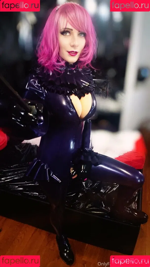 latexirime Onlyfans Photo Gallery 