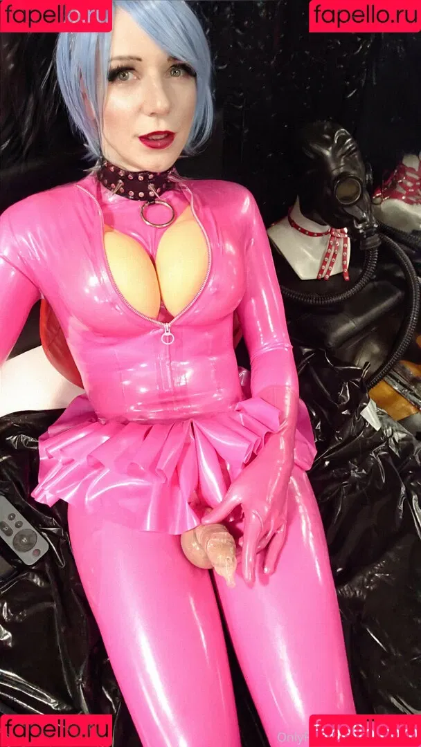 latexirime Onlyfans Photo Gallery 