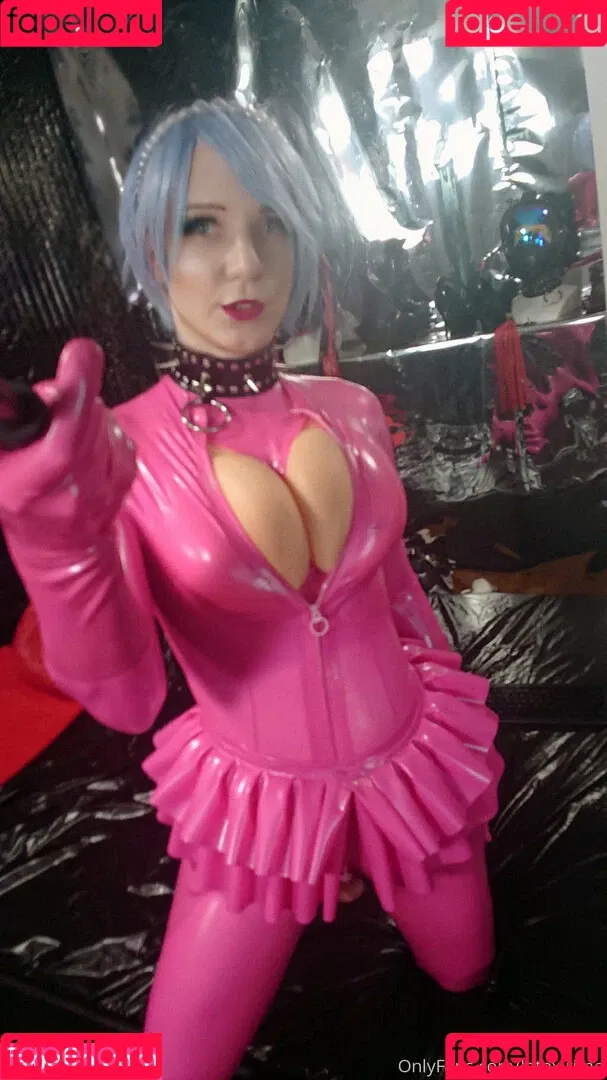 latexirime Onlyfans Photo Gallery 