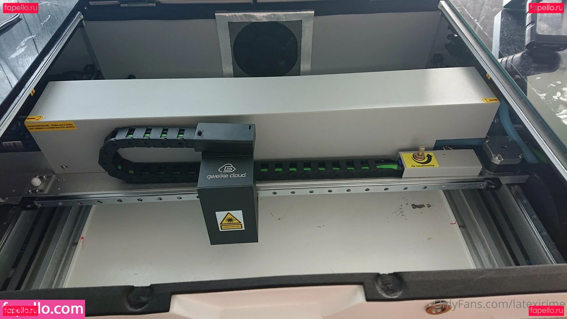 latexirime Onlyfans Photo Gallery 