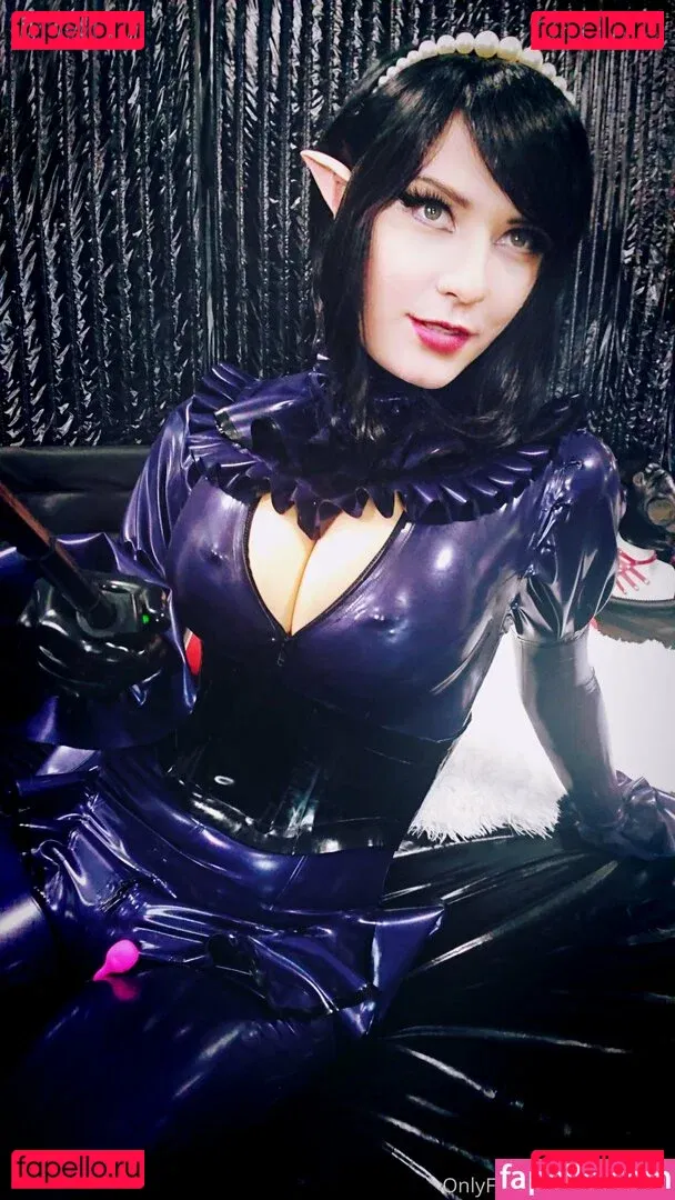 latexirime Onlyfans Photo Gallery 