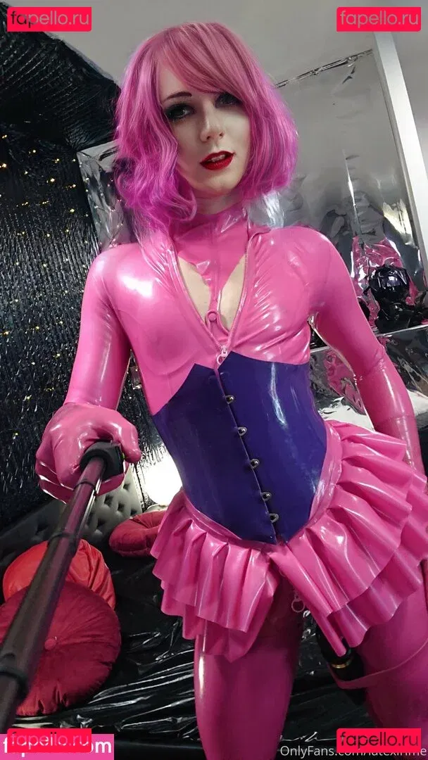 latexirime Onlyfans Photo Gallery 