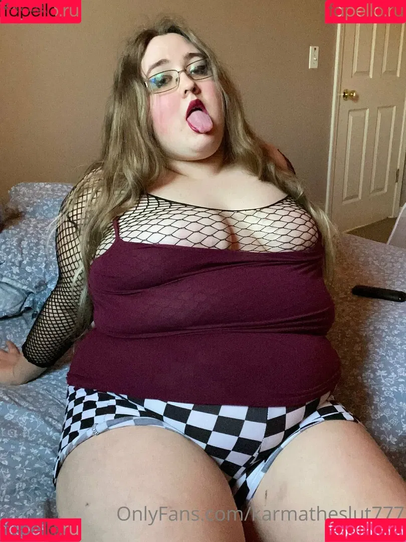 karmatheslut777 Onlyfans Photo Gallery 