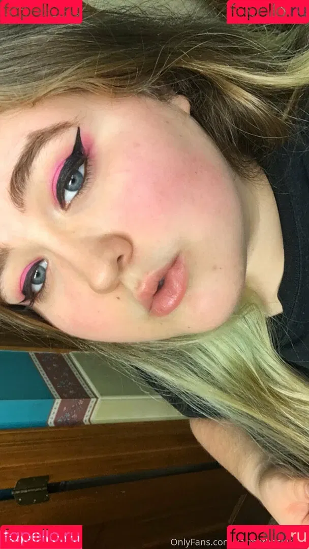 karmatheslut777 Onlyfans Photo Gallery 