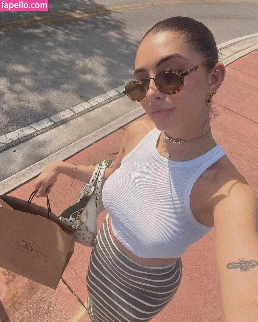 Maxima Sahar Onlyfans Photo Gallery 