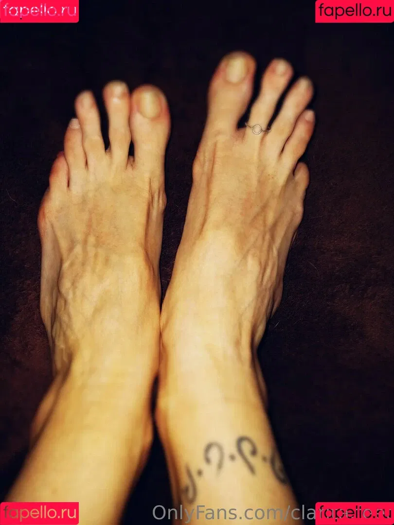 clarita.feet Onlyfans Photo Gallery 