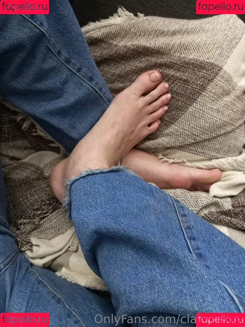 clarita.feet Onlyfans Photo Gallery 