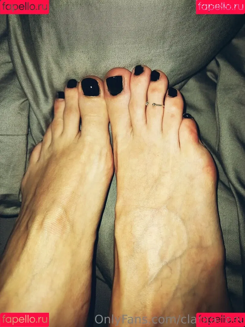 clarita.feet Onlyfans Photo Gallery 