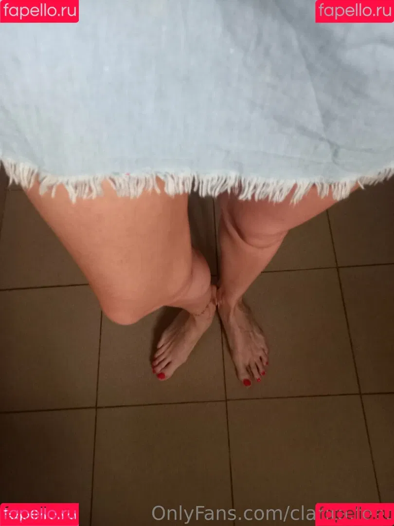 clarita.feet Onlyfans Photo Gallery 