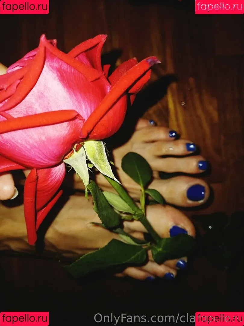 clarita.feet Onlyfans Photo Gallery 