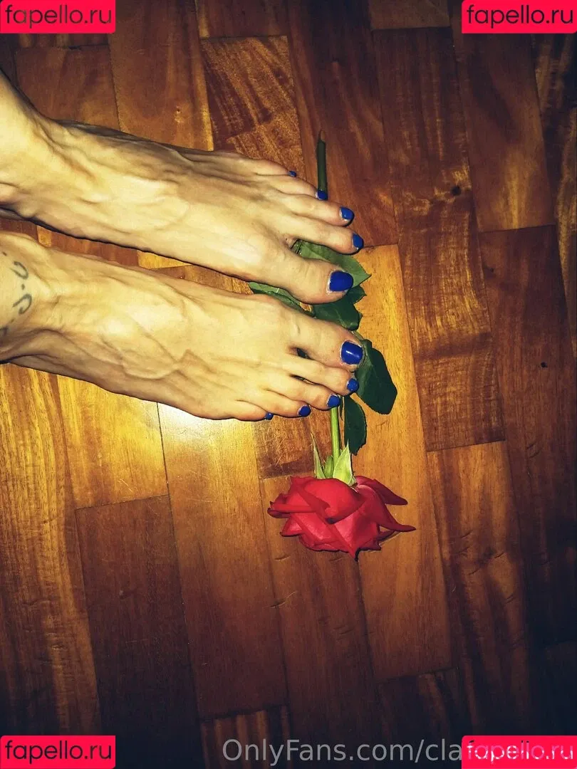 clarita.feet Onlyfans Photo Gallery 