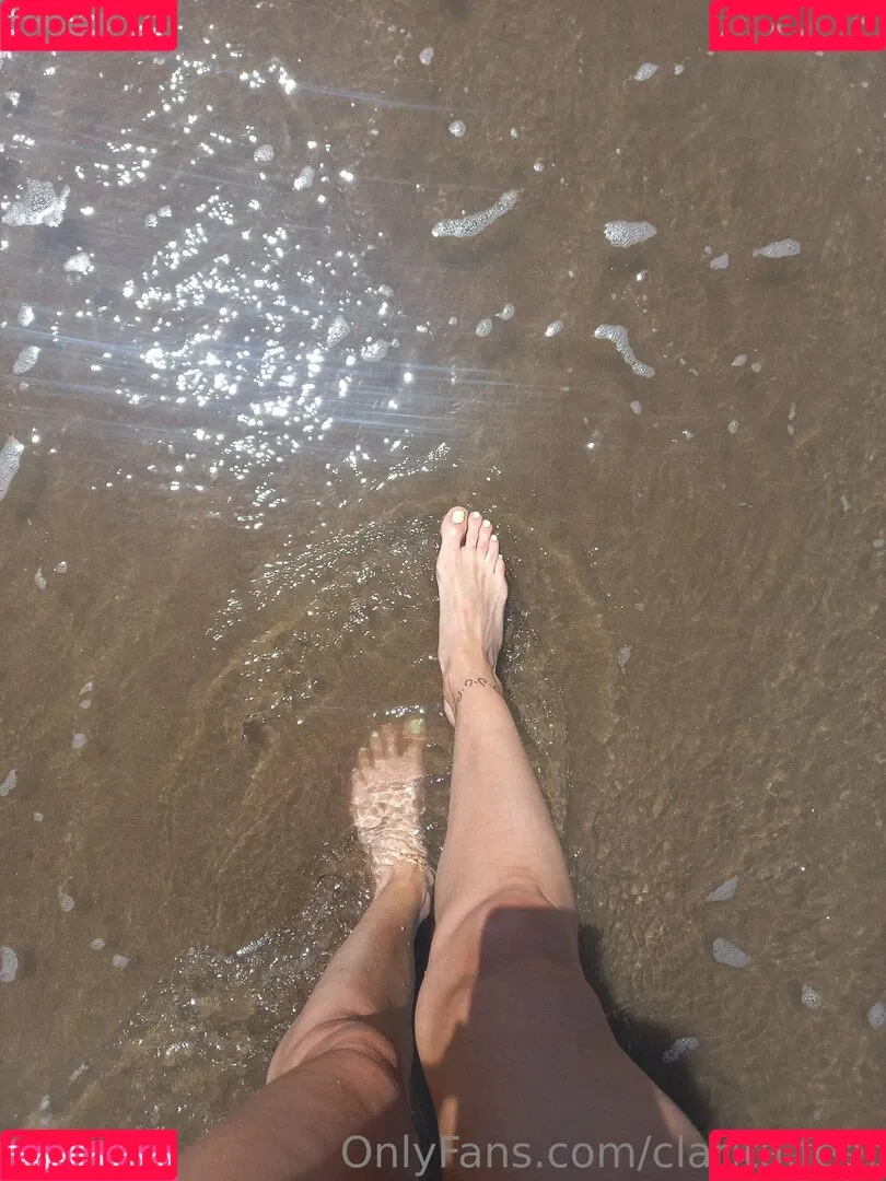 clarita.feet Onlyfans Photo Gallery 