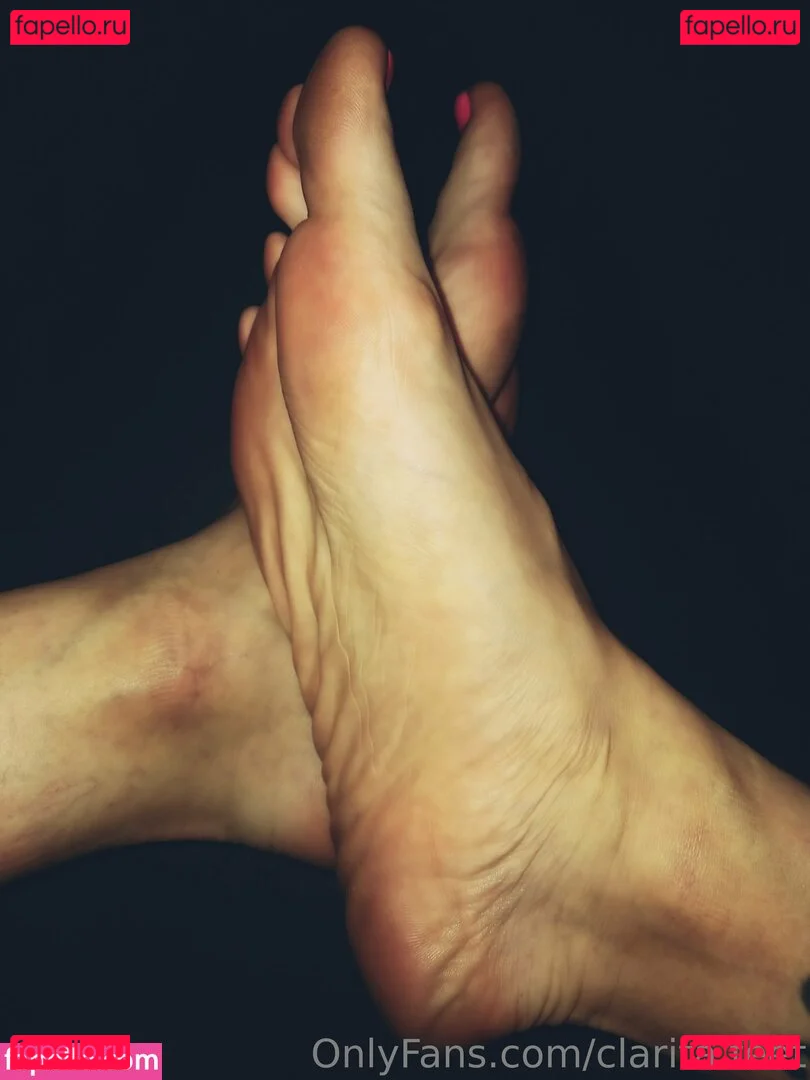 clarita.feet Onlyfans Photo Gallery 