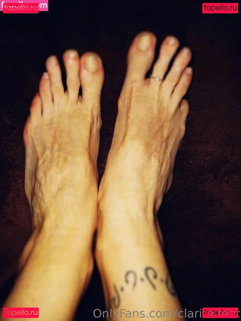 clarita.feet Onlyfans Photo Gallery 