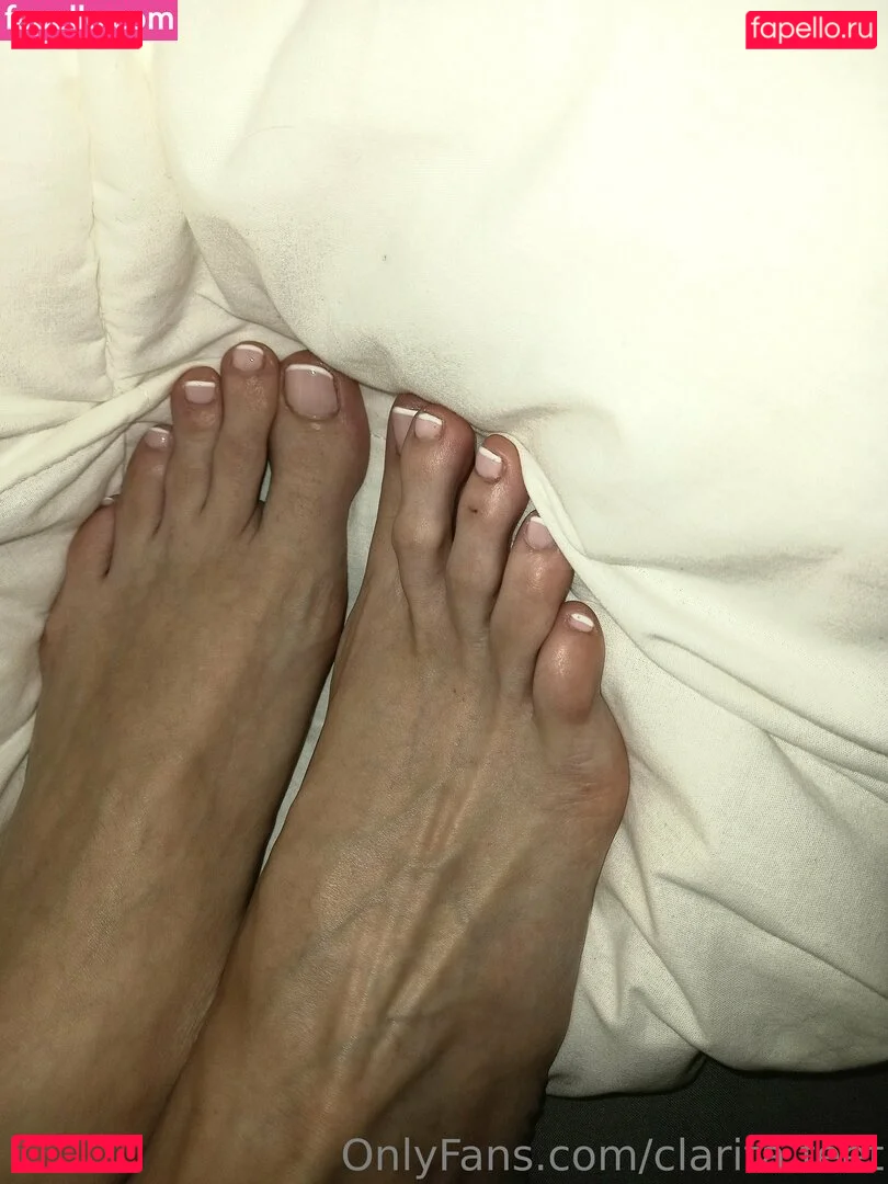 clarita.feet Onlyfans Photo Gallery 