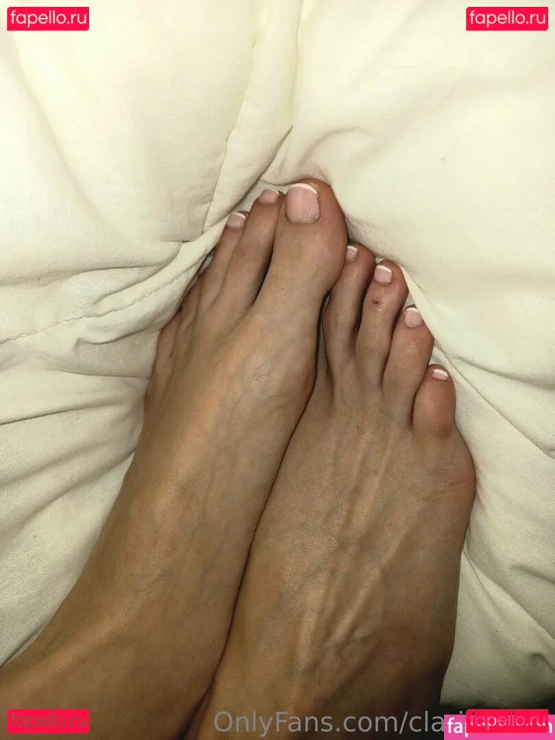clarita.feet Onlyfans Photo Gallery 
