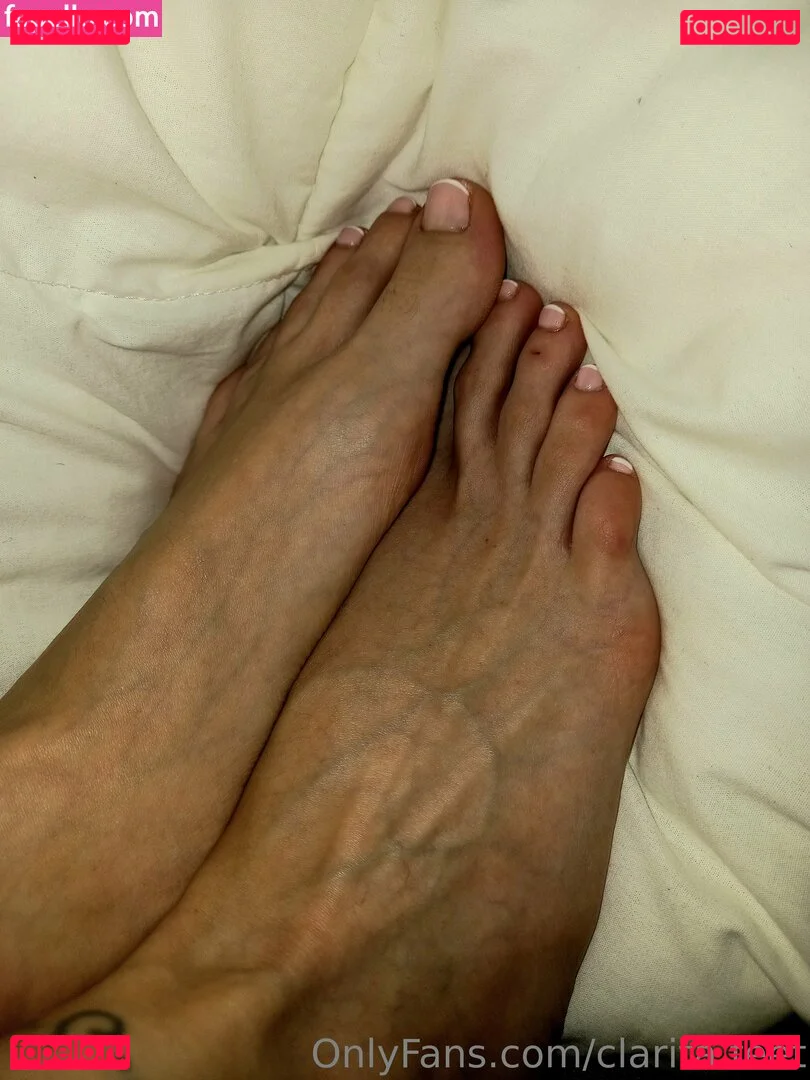 clarita.feet Onlyfans Photo Gallery 