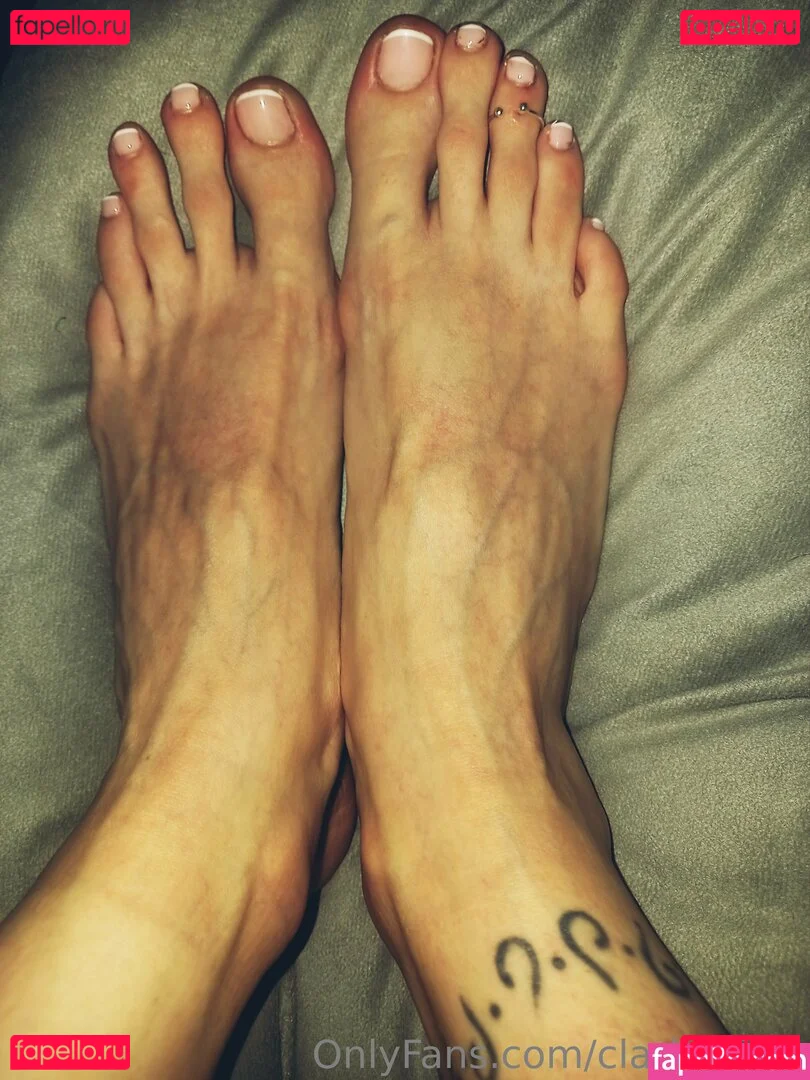 clarita.feet Onlyfans Photo Gallery 