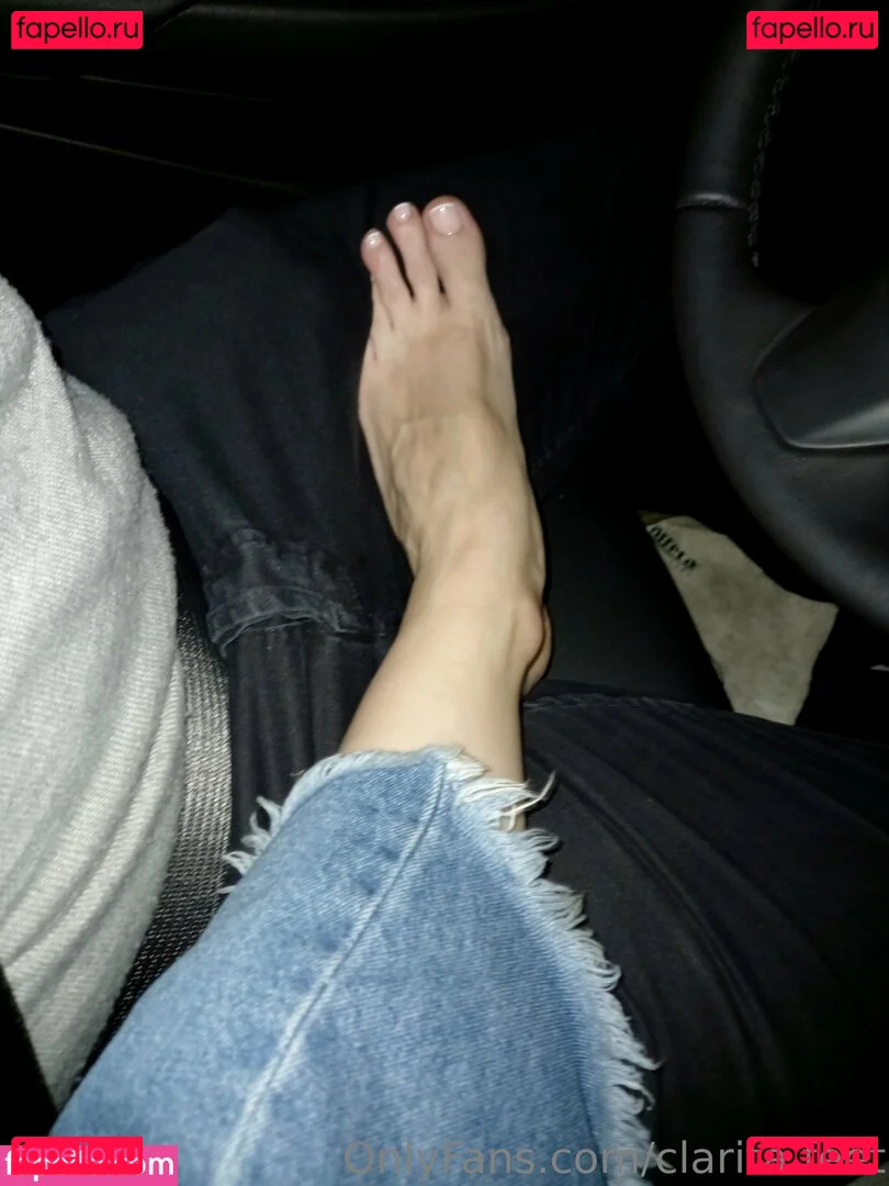 clarita.feet Onlyfans Photo Gallery 