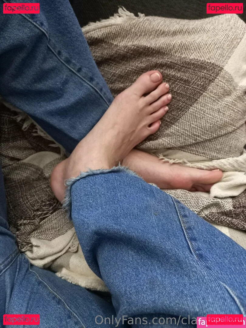 clarita.feet Onlyfans Photo Gallery 