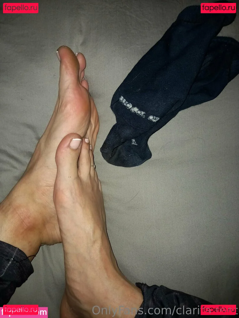 clarita.feet Onlyfans Photo Gallery 