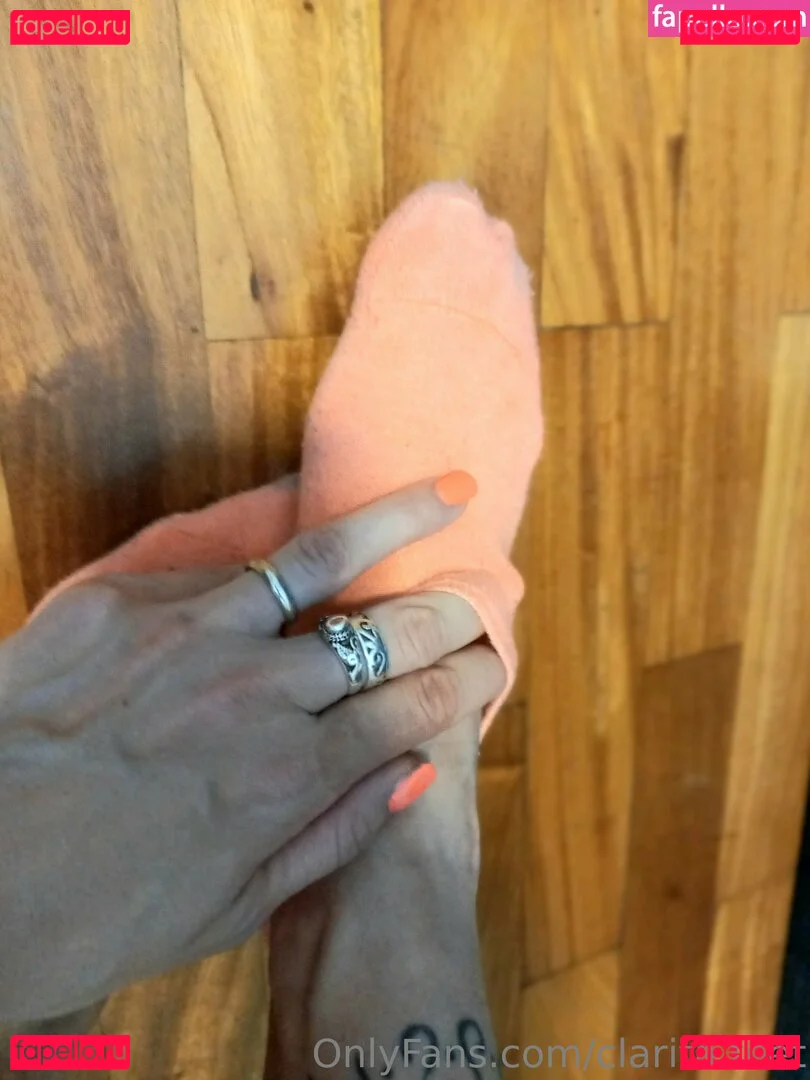 clarita.feet Onlyfans Photo Gallery 