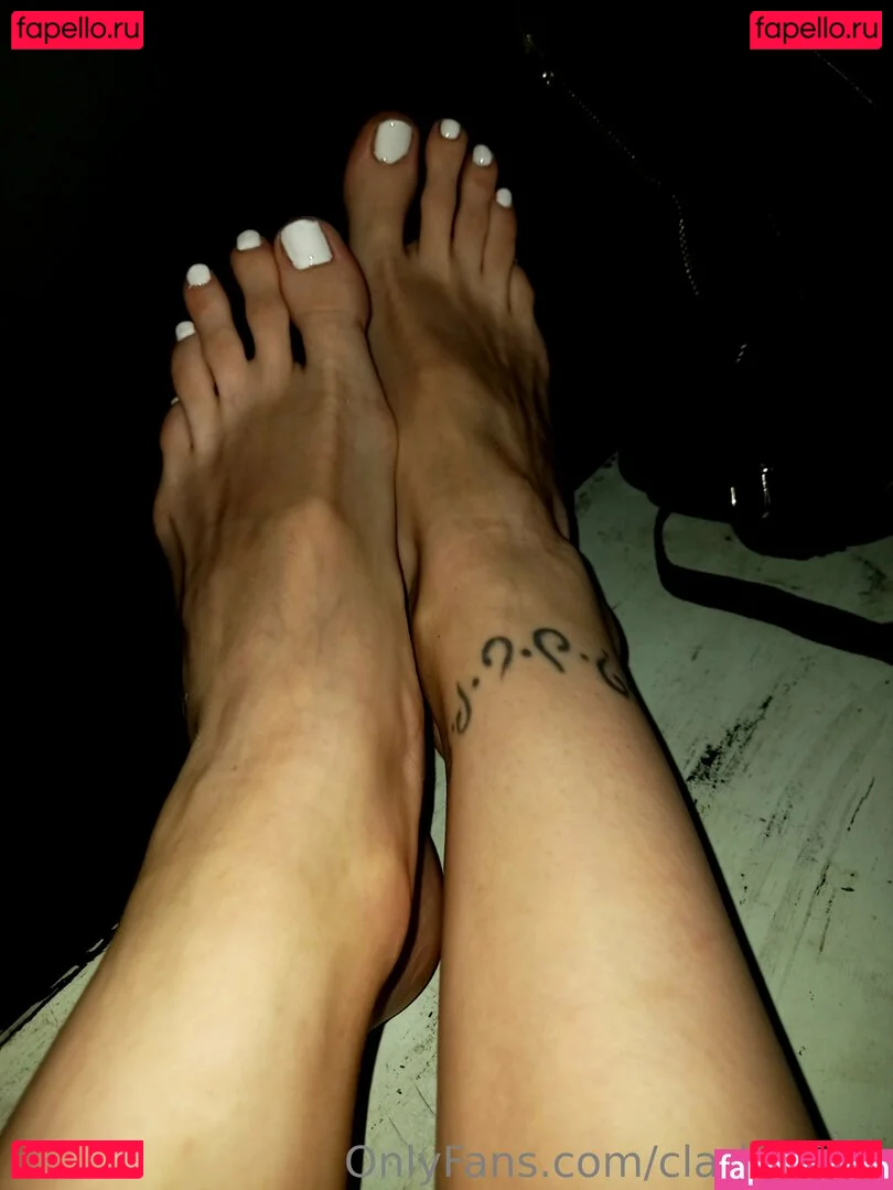 clarita.feet Onlyfans Photo Gallery 