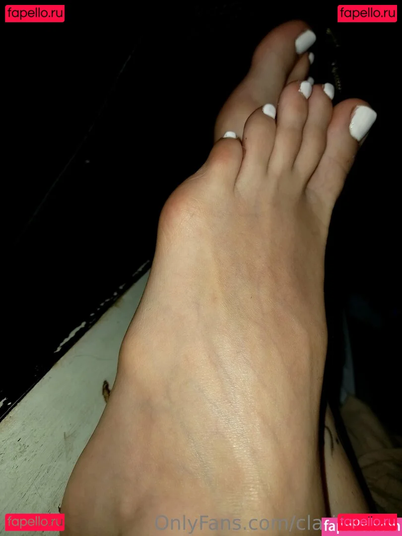 clarita.feet Onlyfans Photo Gallery 