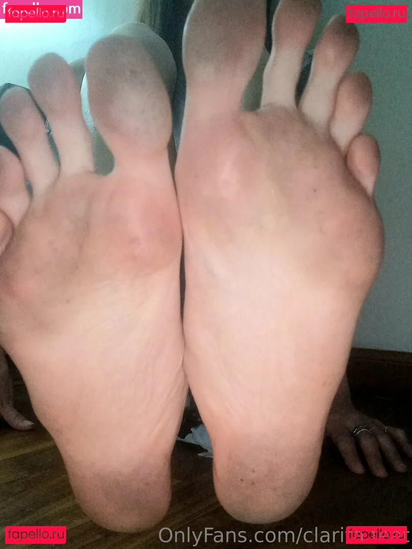 clarita.feet Onlyfans Photo Gallery 