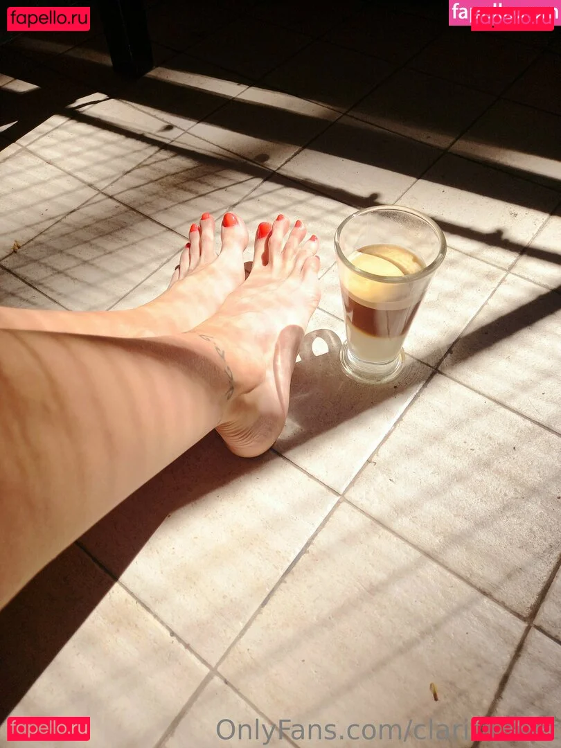 clarita.feet Onlyfans Photo Gallery 