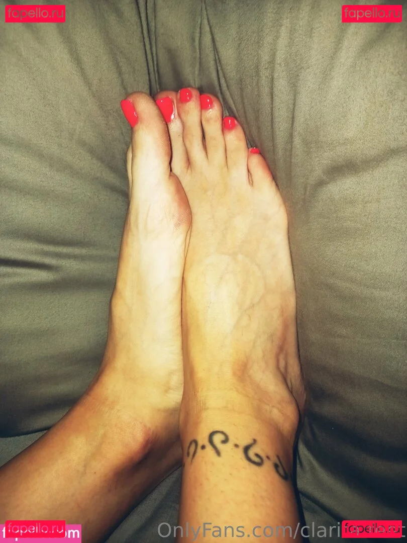 clarita.feet Onlyfans Photo Gallery 