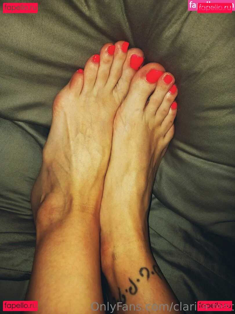 clarita.feet Onlyfans Photo Gallery 