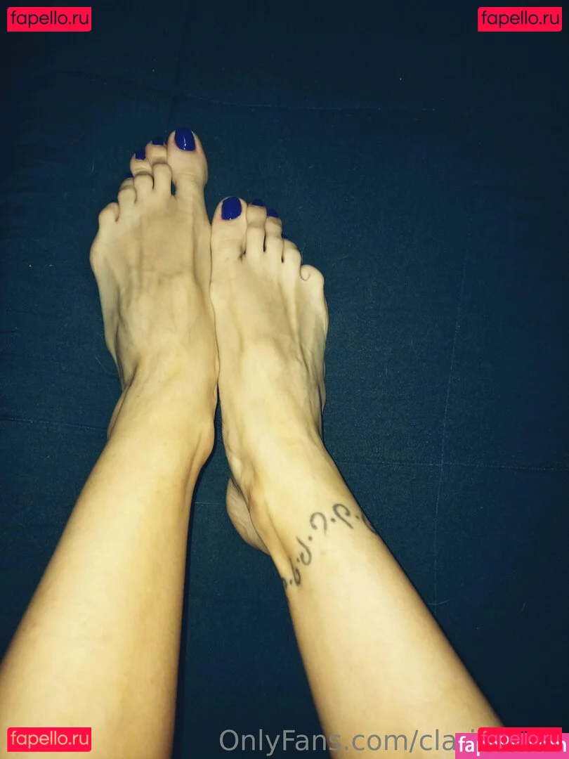clarita.feet Onlyfans Photo Gallery 
