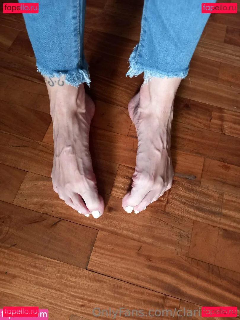 clarita.feet Onlyfans Photo Gallery 