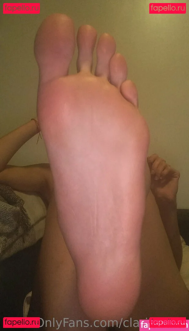 clarita.feet Onlyfans Photo Gallery 