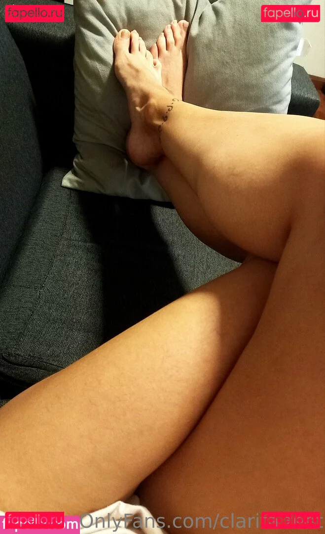 clarita.feet Onlyfans Photo Gallery 