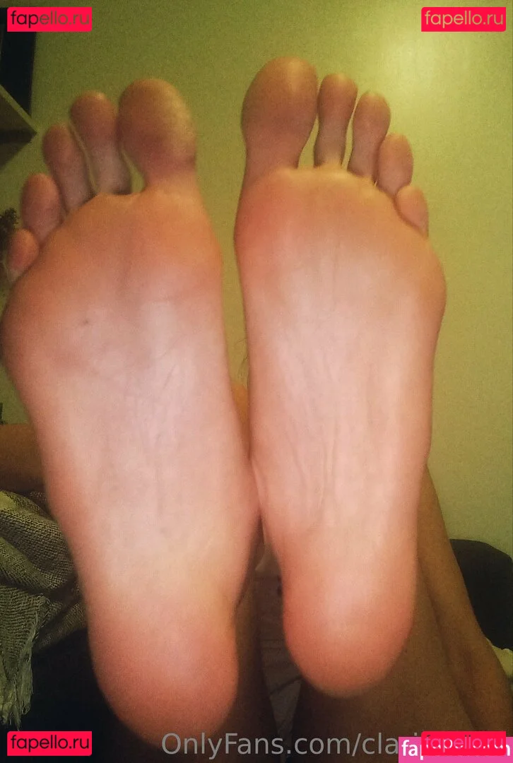 clarita.feet Onlyfans Photo Gallery 