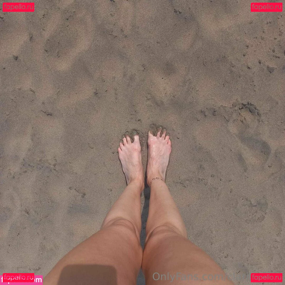 clarita.feet Onlyfans Photo Gallery 