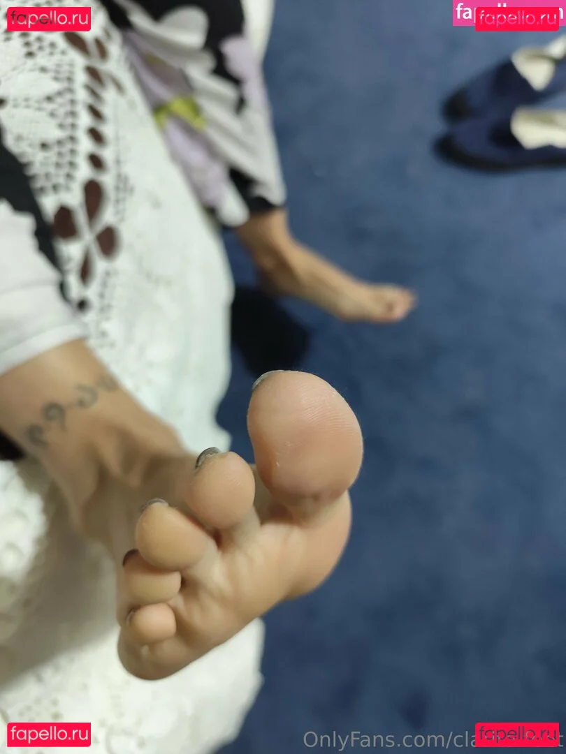 clarita.feet Onlyfans Photo Gallery 