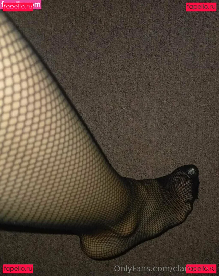 clarita.feet Onlyfans Photo Gallery 