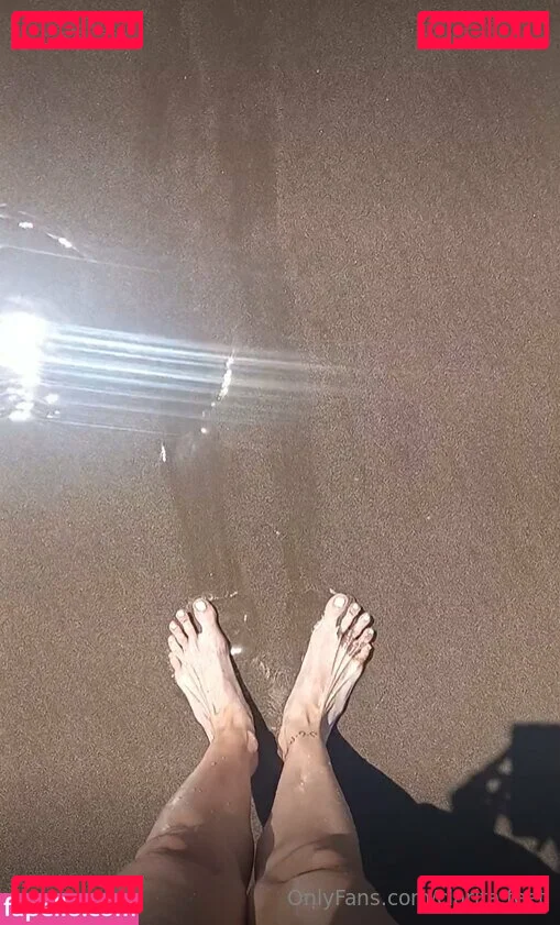 clarita.feet Onlyfans Photo Gallery 