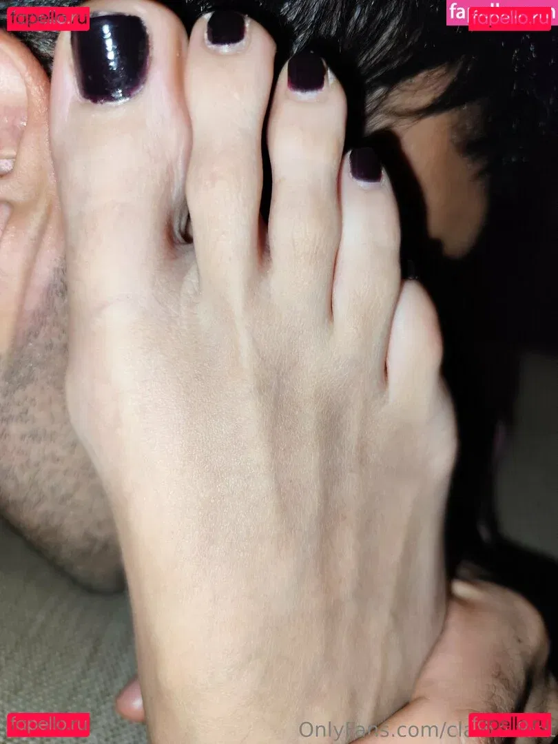 clarita.feet Onlyfans Photo Gallery 