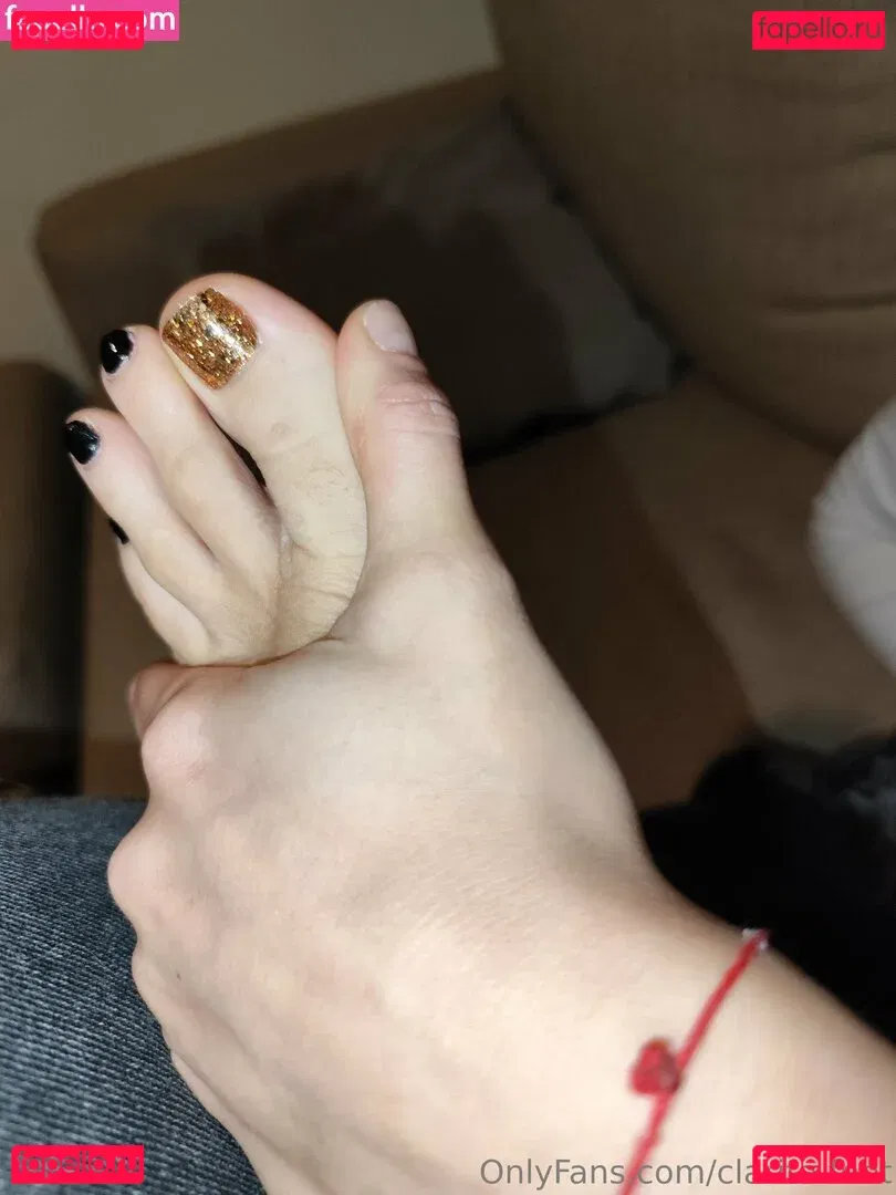 clarita.feet Onlyfans Photo Gallery 